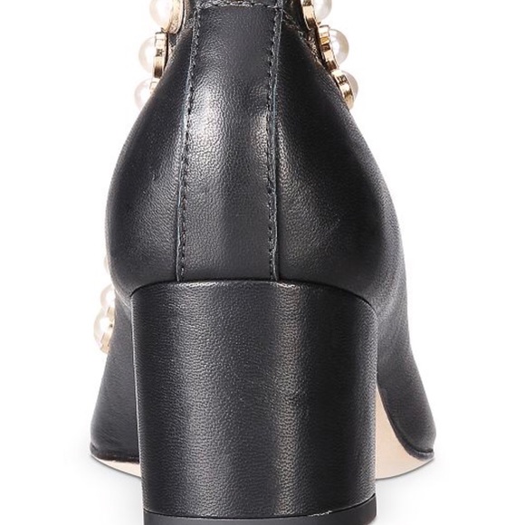 Beautiful statement shoe - Picture 3 of 5